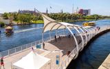 Stretching 2.4 miles along the water’s edge, the Tampa Riverwalk connects notable landmarks such as the Tampa Museum of Art, the Straz Center for the Performing Arts, and the Florida Aquarium
